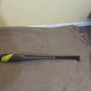AXE HyperWhip Baseball Bat with Gray and Yellow Design 28in 18oz